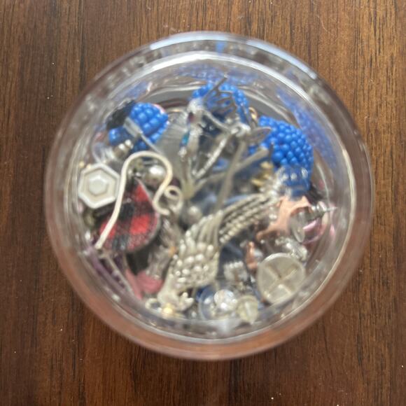 Mystery Jewelry Jar Variety Of Earrings Multiple Colors And Styles - Picture 3 of 6